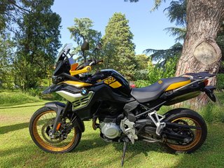 BMW F 850 GS 2021 Negra y Amarilla