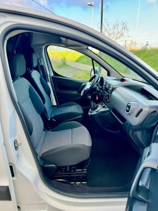 Furgoneta Citroën Berlingo BlueHDI 75