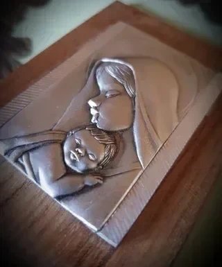 Metopa Virgen María con Niño - Alta Artesanía