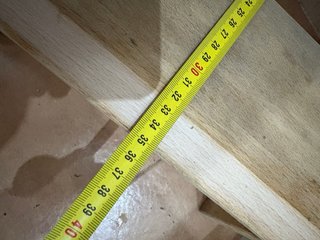 Escalera de madera con asa