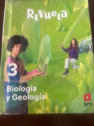 Libros revuela de Lengua y Biologia 3 ESO