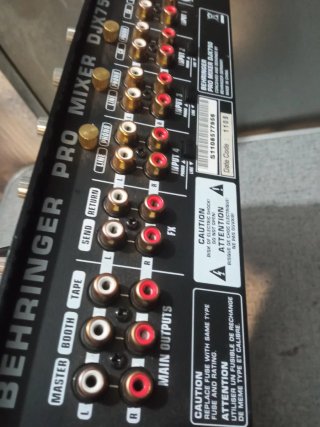 Mezclador DJ Behringer DJX750