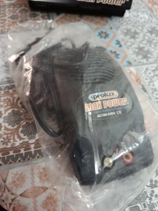 Fuente de Alimentación Prolux DC 12V 10A