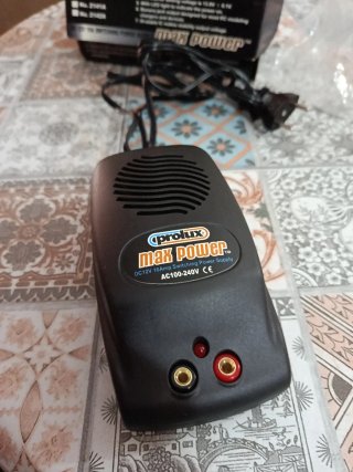 Fuente de Alimentación Prolux DC 12V 10A