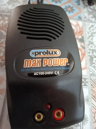 Fuente de Alimentación Prolux DC 12V 10A