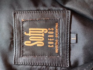 Chaqueta de Piel Negra