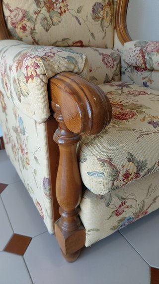 Sofá clásico + 2 sillones floral