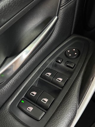 BMW 330D M SPORT / TECHO SOLAR / REVISIONES EN BMW