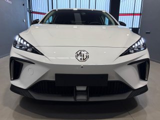 MG MG4 LUXURY 64Kwh 2026