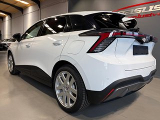 MG MG4 LUXURY 64Kwh 2026