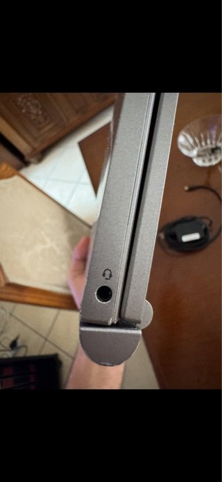 HP Pavilion x2 Detachable Touch Screen