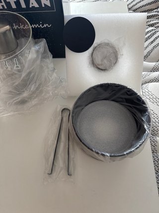 Chimenea de mesa WHTIAN negra y dorada