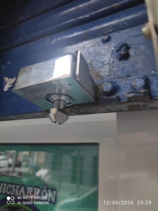 Servicio de electricidad fontanería y carpintería