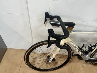 Megamo Pulse Elite Carbon Di2 Eléctronico