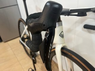 Megamo Pulse Elite Carbon Di2 Eléctronico