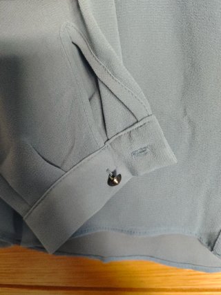 Camisa Mango azul grisáceo Talla XS