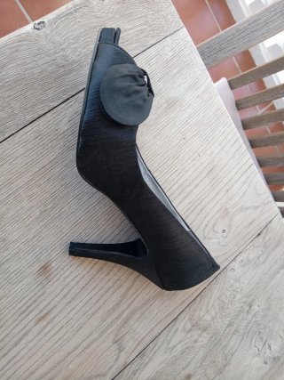 Zapatos de tacón Paula Soler negros