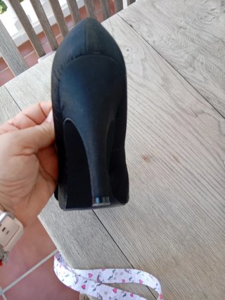 Zapatos de tacón Paula Soler negros