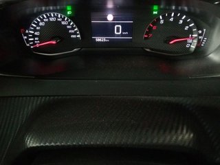 Peugeot 2008 Allure Puretech 100 S&S 6 Vel. MAN