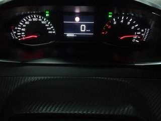 Peugeot 2008 Allure Puretech 100 S&S 6 Vel. MAN