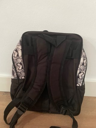 Muñecos Star Wars y Mochila