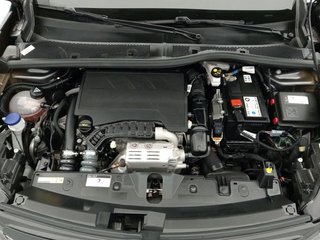 Peugeot 2008 Allure Puretech 100 S&S 6 Vel. MAN
