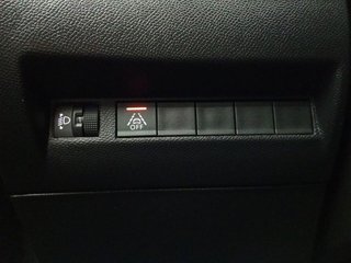 Peugeot 2008 Allure Pack Puretech 100 S&S 6 Vel. MAN