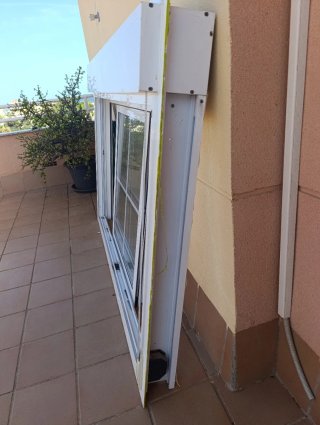 Ventanal aluminio blanco corredera + persiana incl
