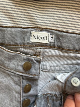 Pantalón corto Nicoli gris desflecado tiro bajo,m
