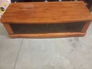 Porta TV in legno con ante in vetro