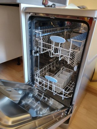 Lavavajillas Indesit gris 45cm