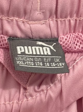 Pantalón corto deportivo Puma rosa niña