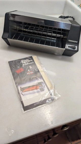 Tostador Vintage Tornado de 1984 NUEVO EN CAJA