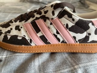 Zapatillas Adidas Vaca Marrón y Blanco