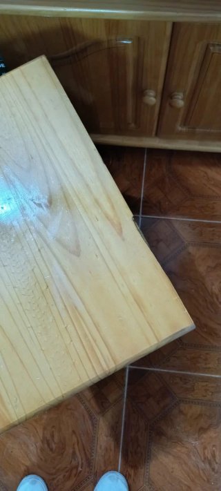 Mesita de noche rústica de madera de pino 3cajones