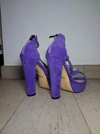 Zapatos de fiesta Castamere morados