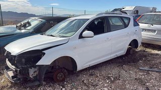 PUERTA TRASERA DERECHA Kia Ceed (ED)(2006->)