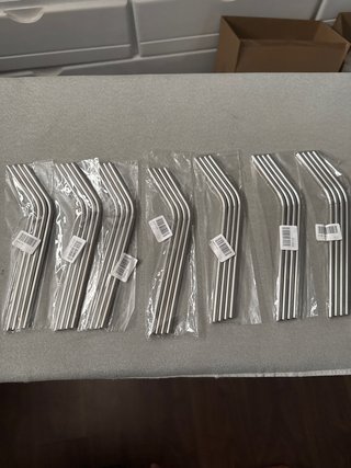 28 Pajitas Metálicas (7 Paquetes)