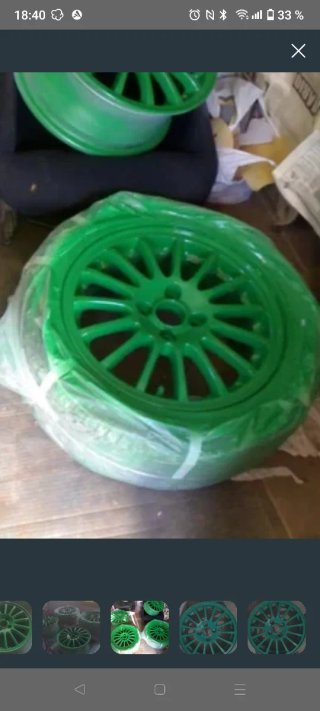 Llantas 15, están aparejadas no pintadas de verde