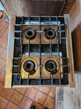 Cocina 4 fuegos y horno