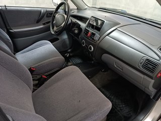 Suzuki Liana 2005