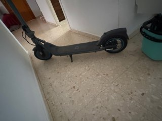 Patinete Cecotec casi nuevo, poco uso
