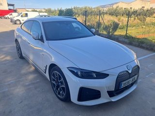 BMW i4 eDrive40
