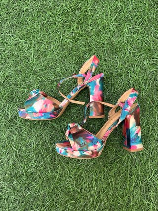 Sandalias Marypaz Talla 38 Flores
