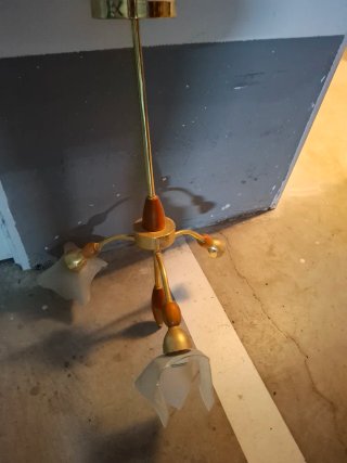 Lámpara colgante madera y dorada