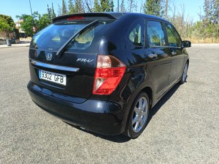 Honda FR-V 2008