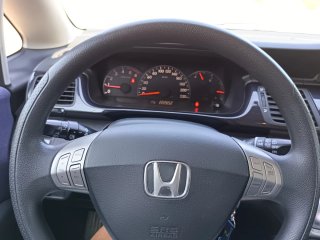 Honda FR-V 2008