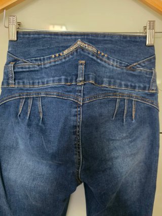 Pantalón vaquero elástico moda latina