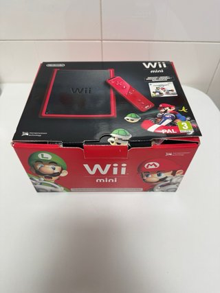Nintendo Wii Mini + Juegos y Accesorios