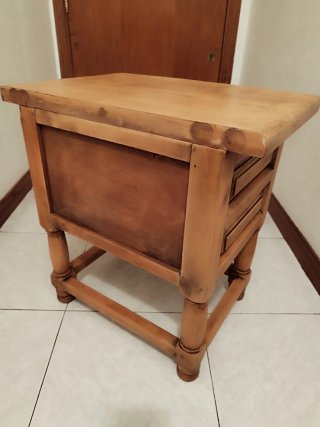 Mesita Castellana Restaurada Madera